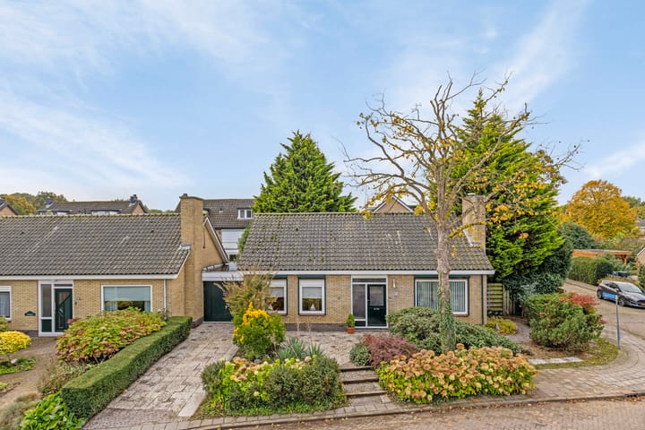 Photo 42 of Hazelaarstraat 22