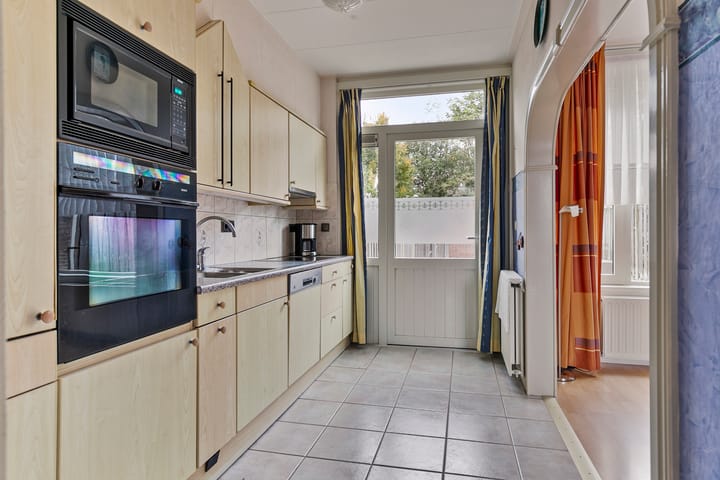 Foto 15 van Azaleastraat 7