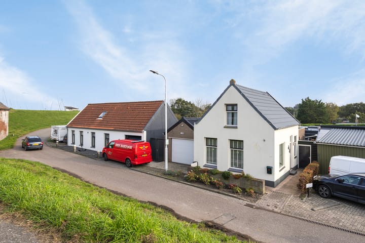 Foto 18 van Baken 42