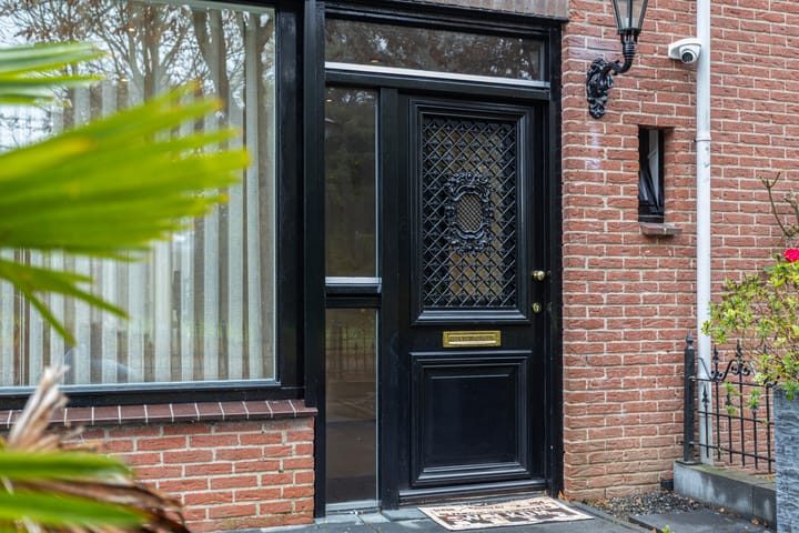 Foto 7 van Anna van Burenweg 40