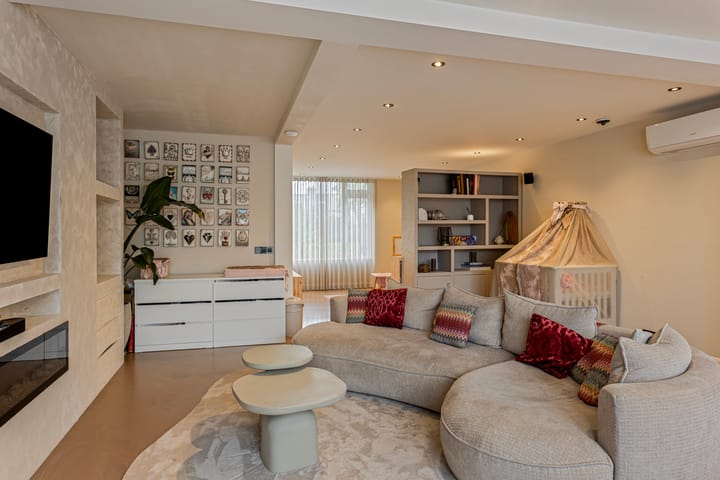 Foto 13 van Anna van Burenweg 40