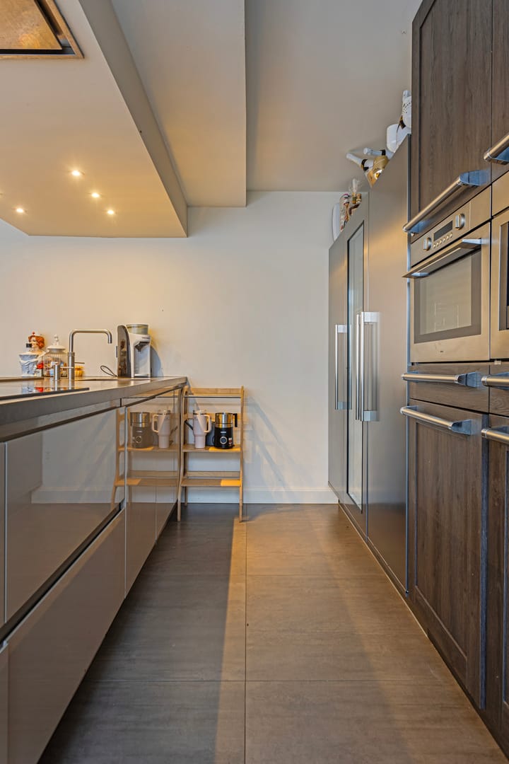 Foto 20 van Anna van Burenweg 40