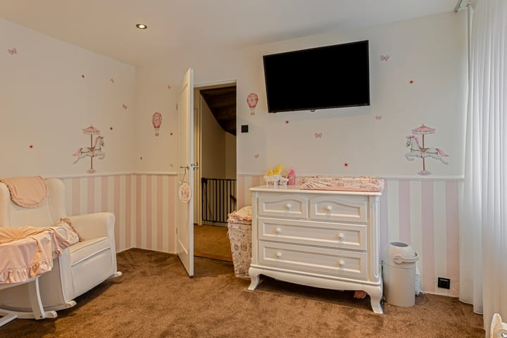 Foto 34 van Anna van Burenweg 40