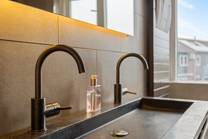 Foto 36 van Anna van Burenweg 40