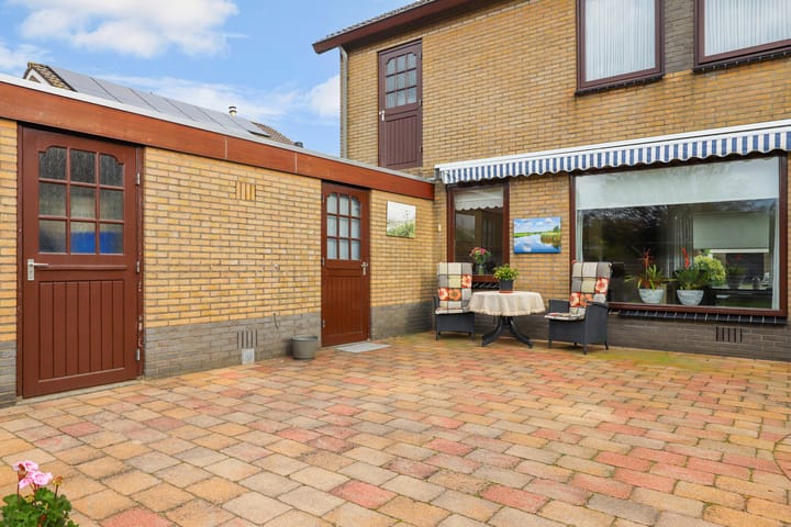 Foto 20 van Ds J A Visserstraat 33