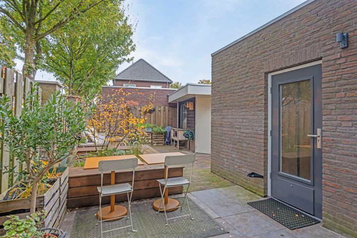 View photo 28 of Asterstraat 32