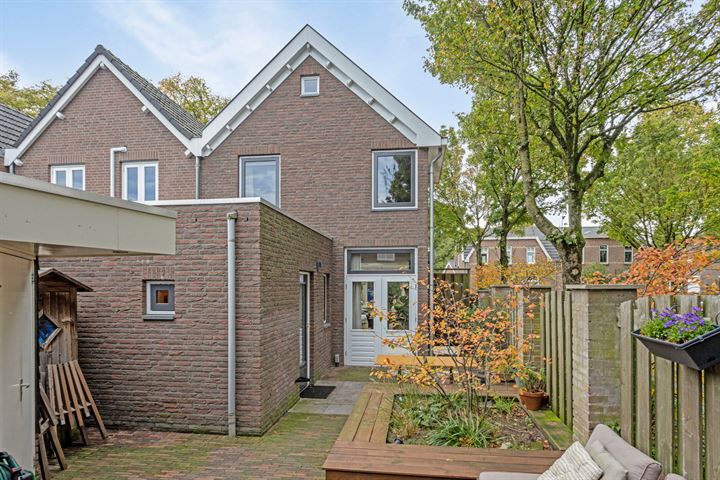 View photo 30 of Asterstraat 32