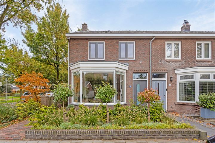 View photo 33 of Asterstraat 32