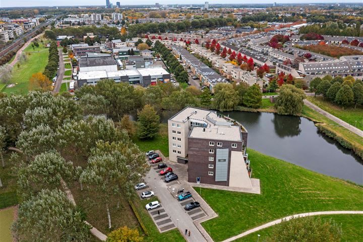 Bekijk foto van Jacob van Maerlantstraat 86