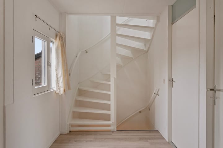 Foto 16 van Landhuizenlaan 17