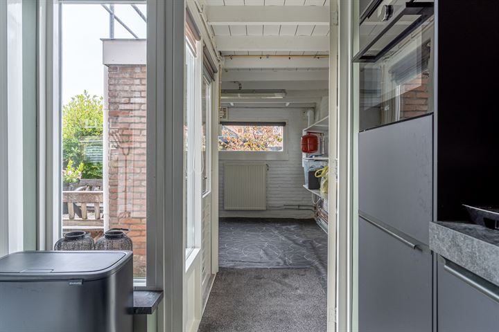 Bekijk foto 35 van Ds.Talmastraat 28