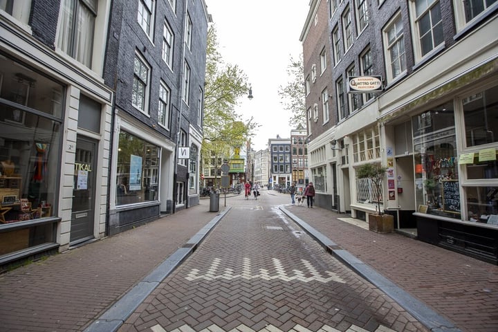 Bekijk foto 16 van Hartenstraat 5-A