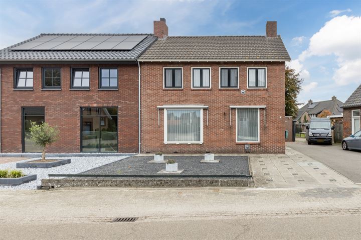 Bekijk foto 2 van Kapelstraat 14