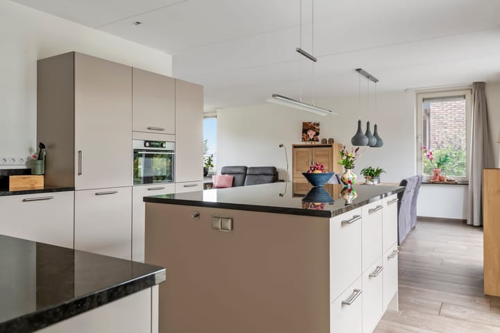 Foto 8 van Meerstraat 7-G