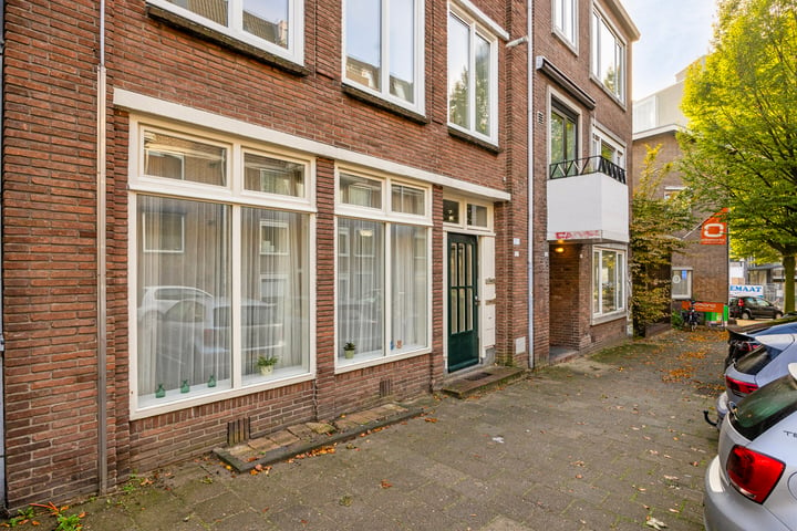 View photo 2 of Bergstraat 27