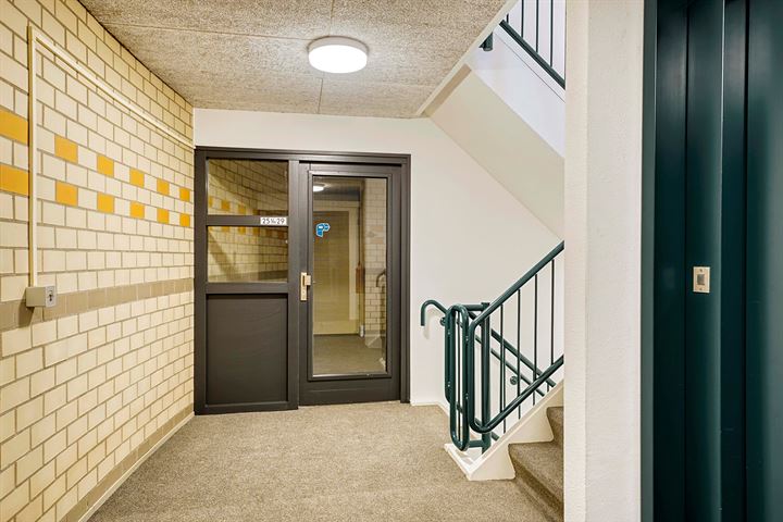 Bekijk foto 10 van Badhuisstraat 29