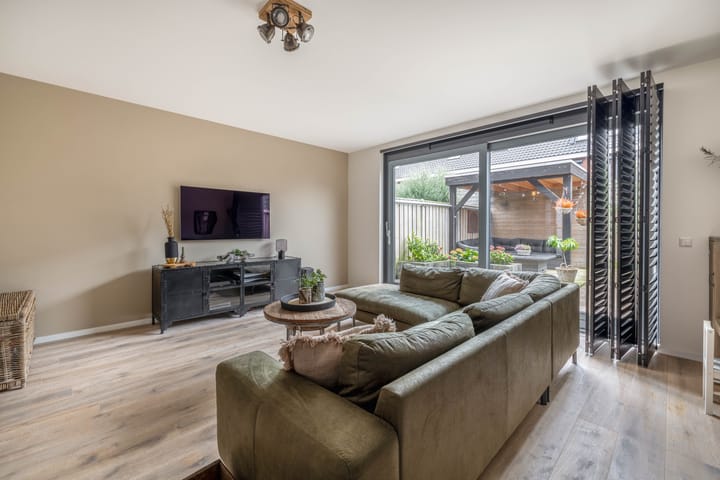 Foto 12 van Vrijenbansesluis 8