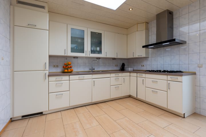 Photo 12 of Broeksittarderweg 92