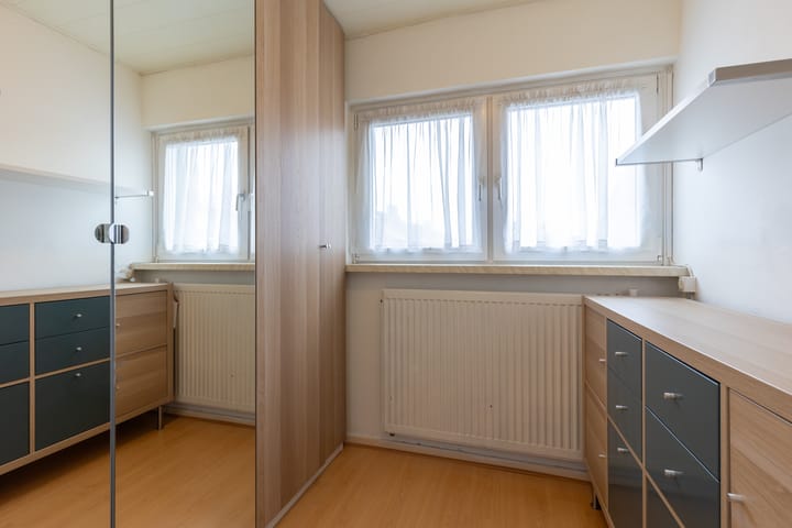 Photo 23 of Broeksittarderweg 92