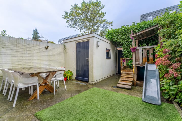 Photo 12 of Dr. van Campenstraat 36