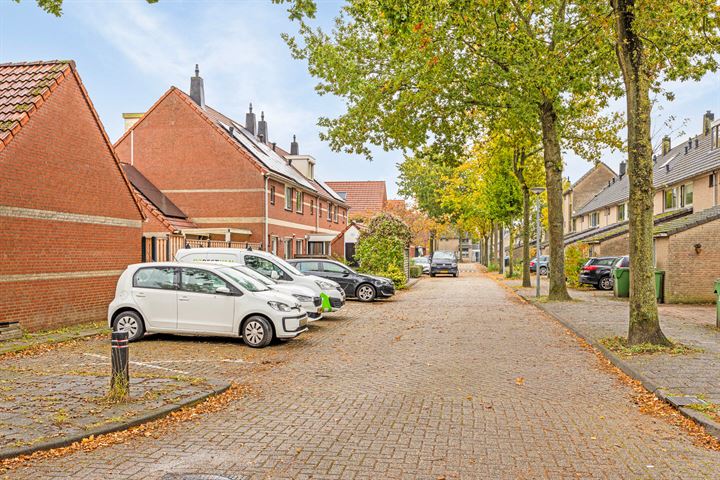 Bekijk foto 40 van Florijnstraat 59