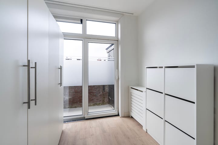 Photo 22 of Kornoeljestraat 32