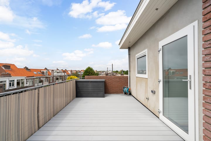 Photo 41 of Kornoeljestraat 32