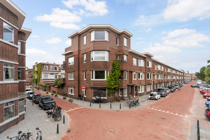 Photo 44 of Kornoeljestraat 32