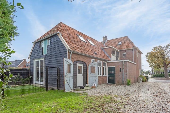 Foto 2 van Marktplein 18