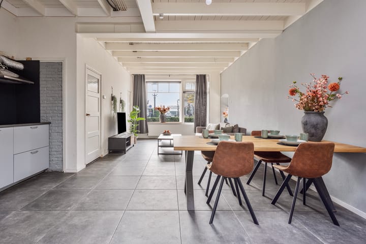 Foto 4 van Marktplein 18