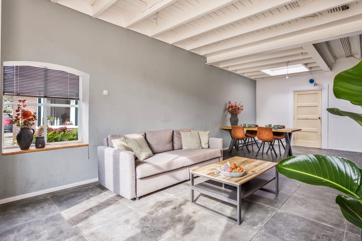 Foto 8 van Marktplein 18