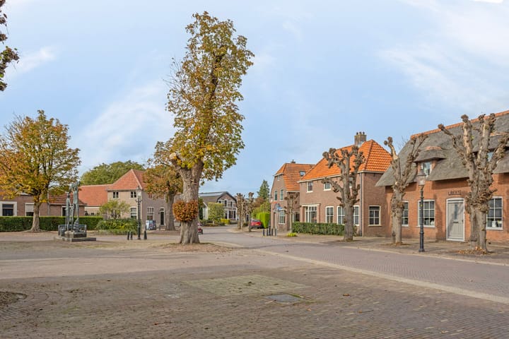 Foto 40 van Marktplein 18