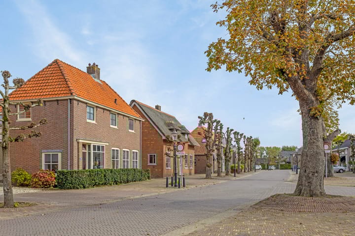 Foto 41 van Marktplein 18