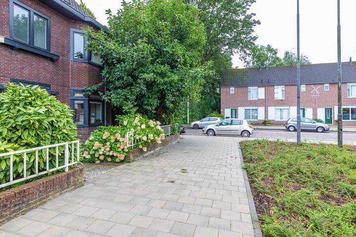 Foto 30 van Vlokhovenseweg 75