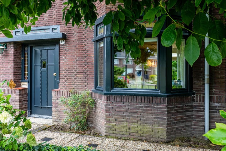 Foto 32 van Vlokhovenseweg 75