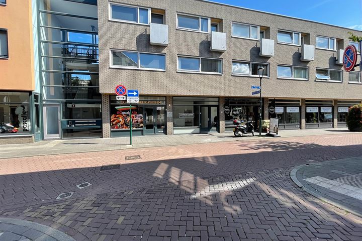 Bekijk foto van Bussumerstraat 35