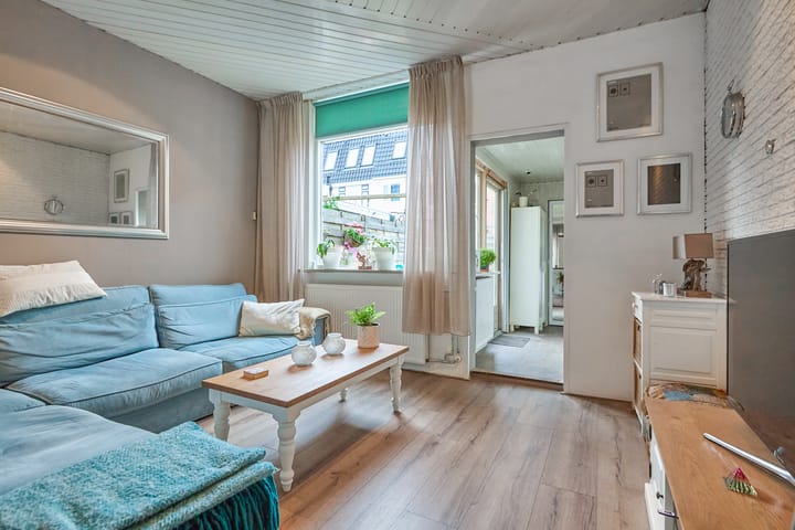 Foto 18 van Dr. Leijdsstraat 65