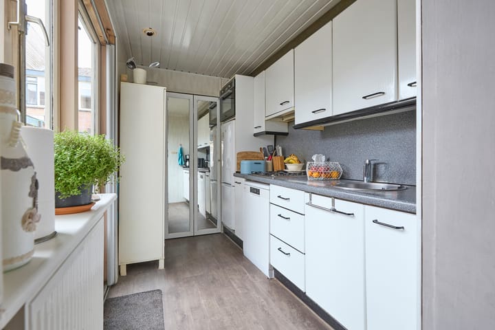 Foto 20 van Dr. Leijdsstraat 65