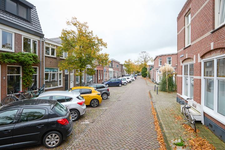 View photo 40 of Dr. Leijdsstraat 65