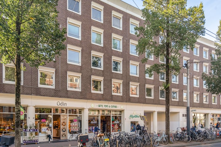 Bekijk foto 2 van Bilderdijkstraat 58-D