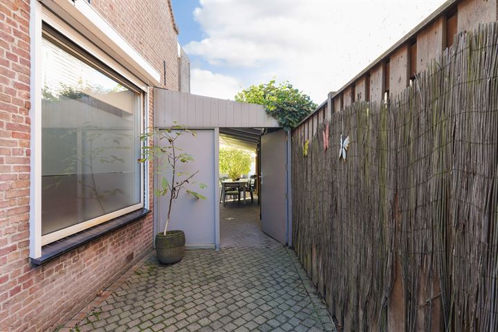 Bekijk foto 37 van Dorpsstraat 42