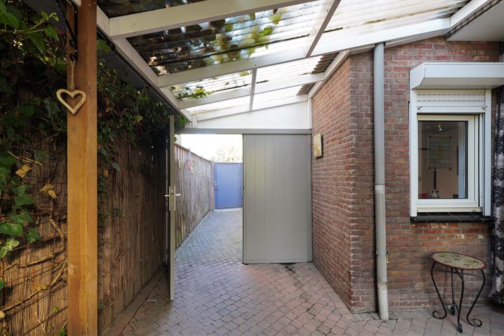 Bekijk foto 38 van Dorpsstraat 42