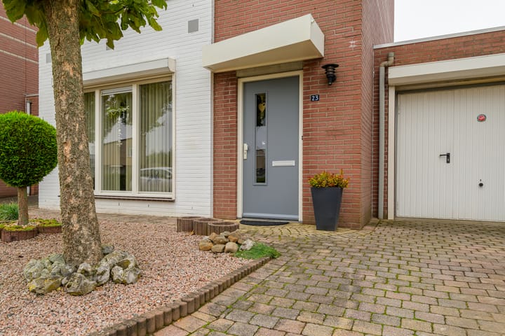 Foto 2 van Marga Klompéstraat 23