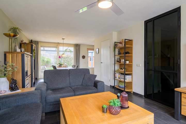 Foto 5 van Marga Klompéstraat 23