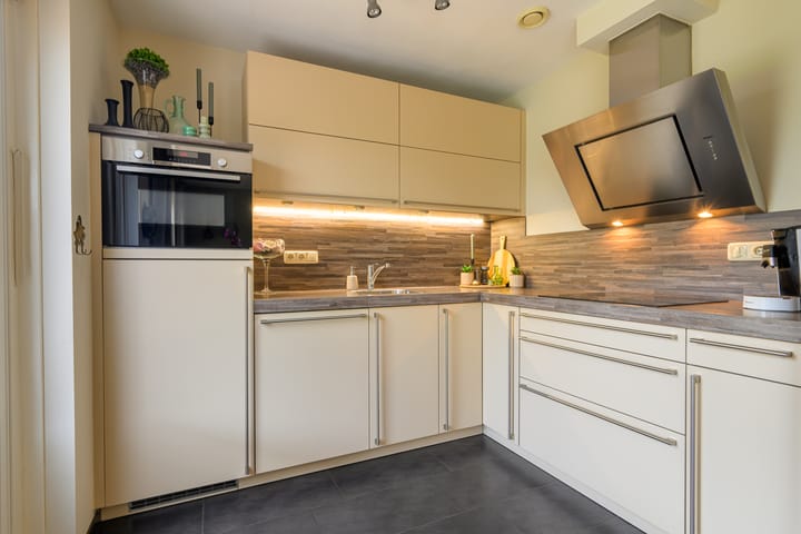 Foto 8 van Marga Klompéstraat 23