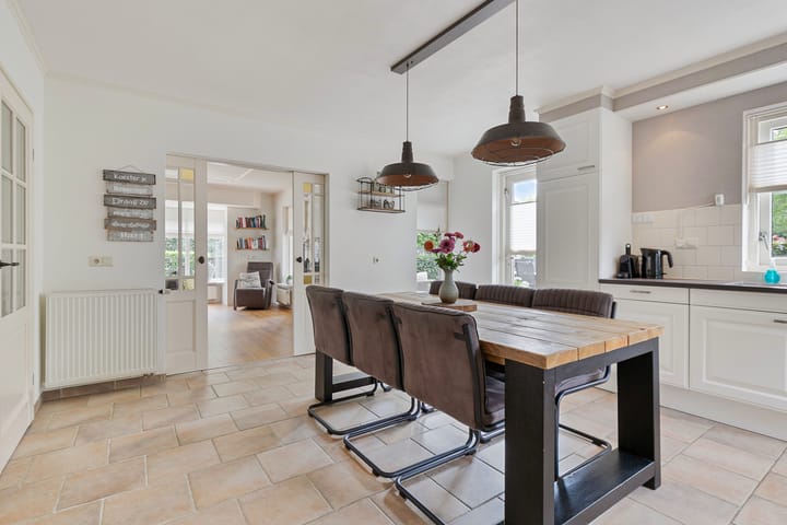 Foto 12 van Remise 2