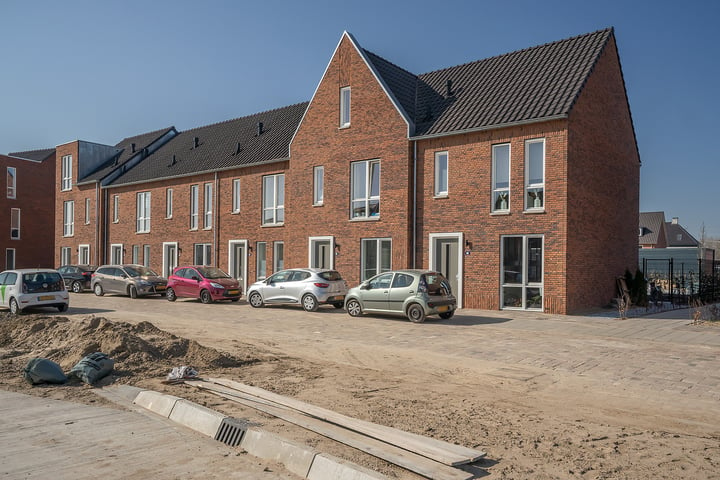 Bekijk foto 1 van Italiëstraat 61