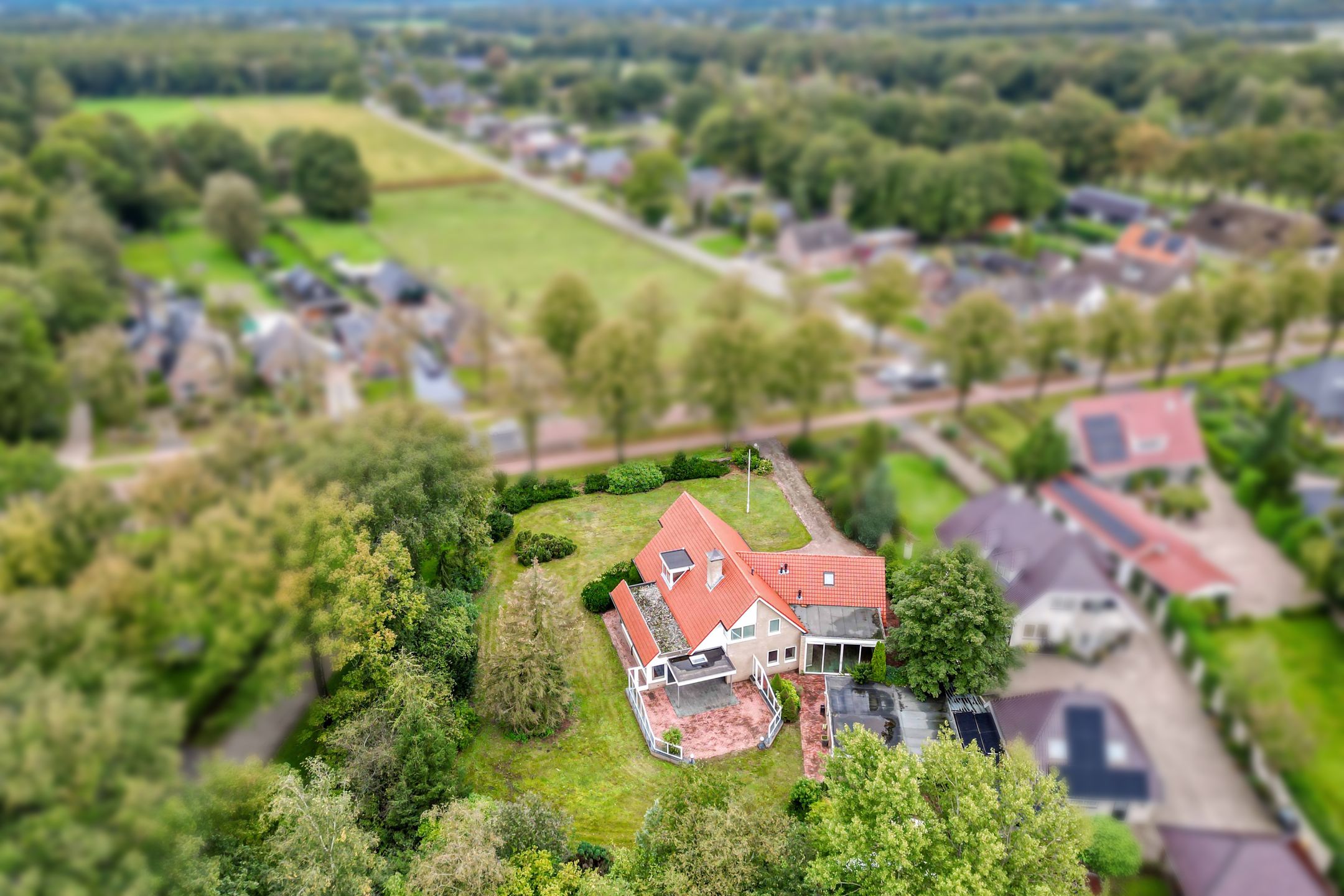 Photo 60 of Ermerweg 127