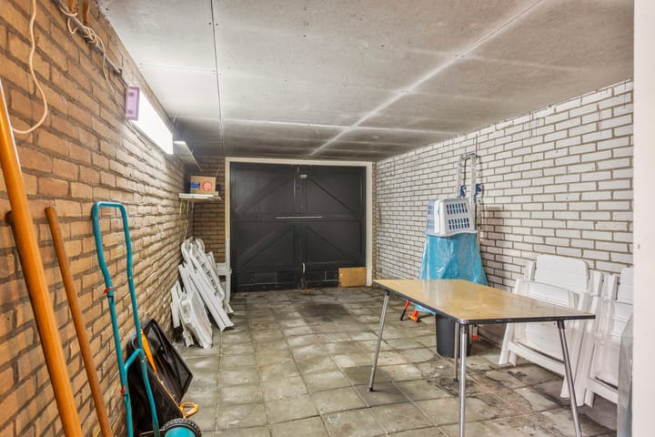 Foto 39 van Van Eedenstraat 15