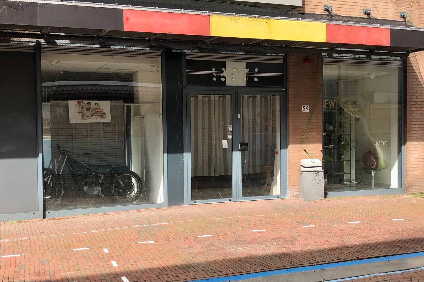 Bekijk foto 2 van Spoorstraat 59